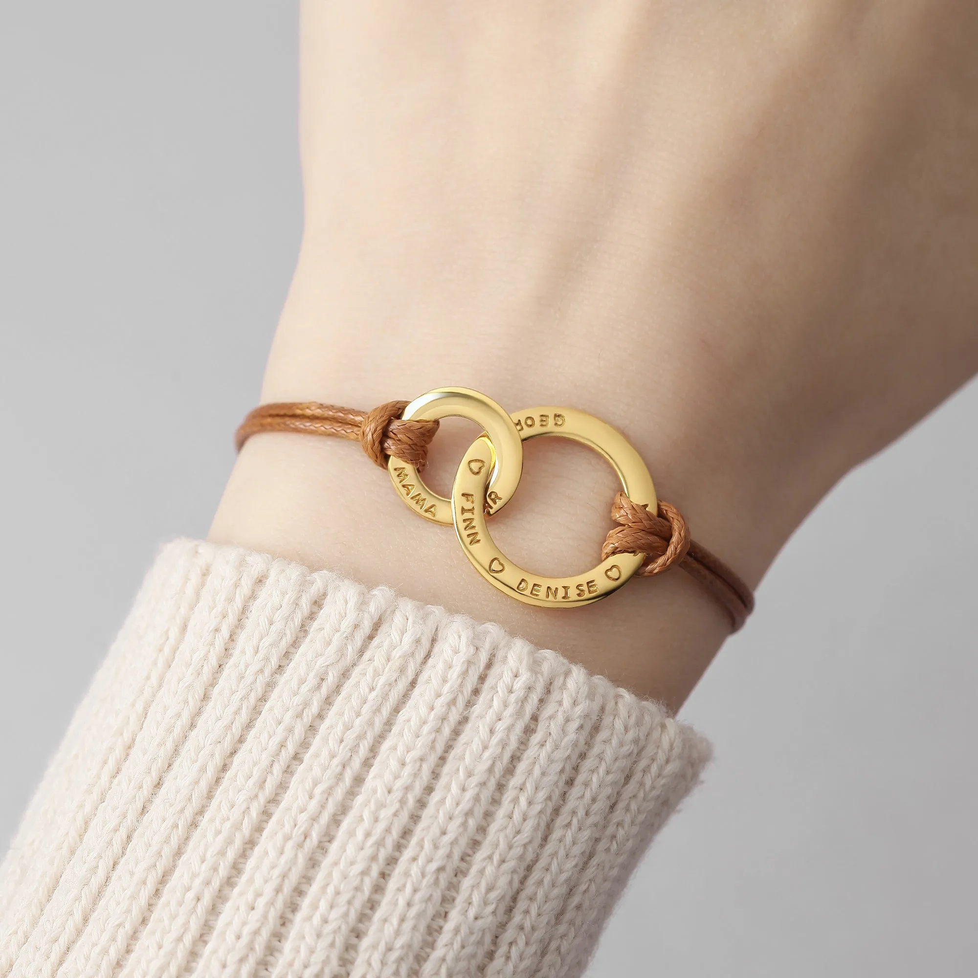 Personalized Family Bracelet - 925 Sterling Silver & 18K Gold Plated, Memorial Gift for Mom, Grandma, Nana, Mother's Day Gift