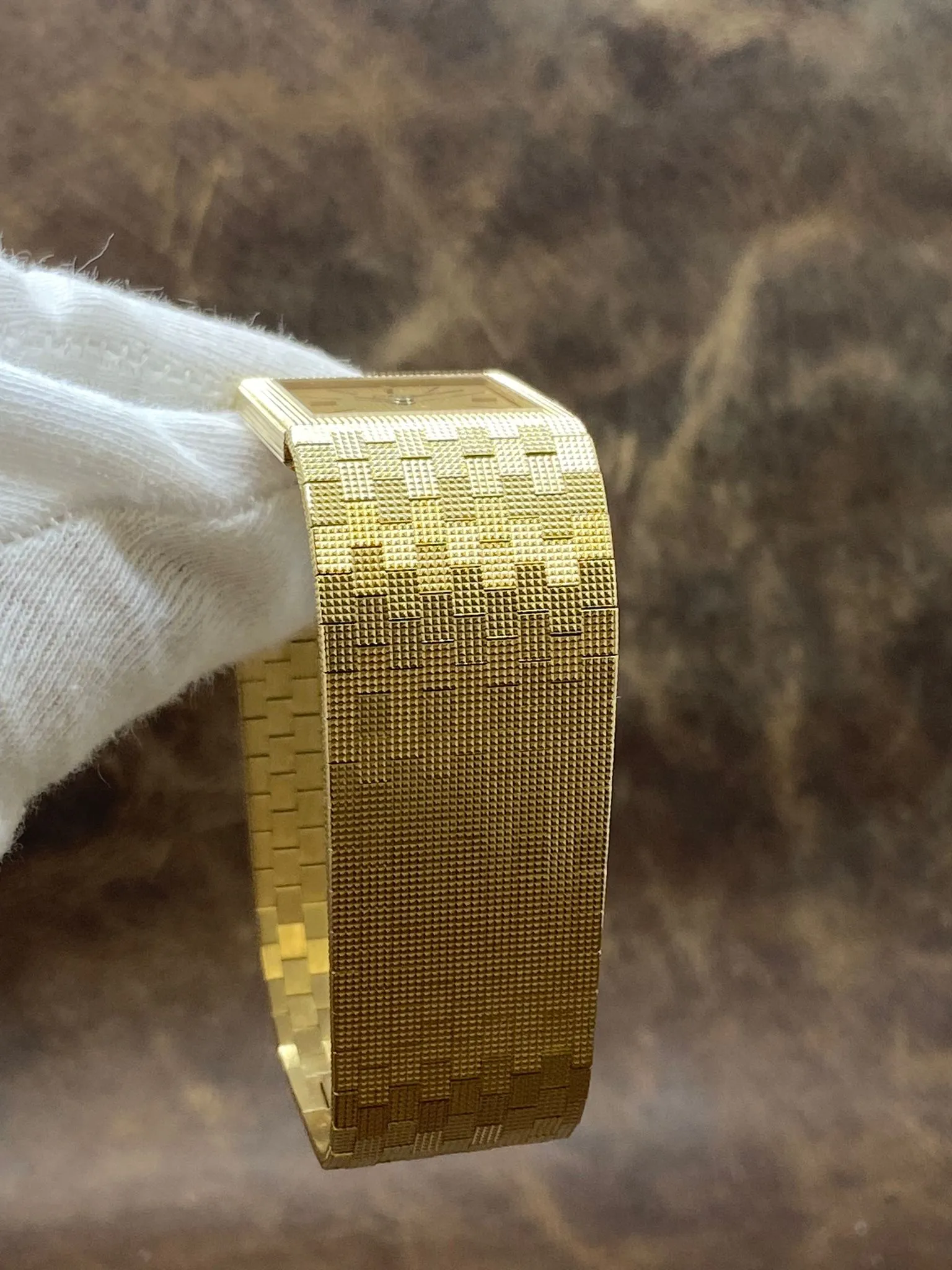 Piaget Polo 18K Yellow Gold 9131 C4 Champagne Dial Manual Wind Watch