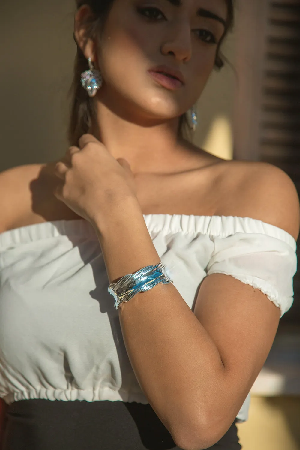 Quiet waves, statement modern silver bangle bracelet