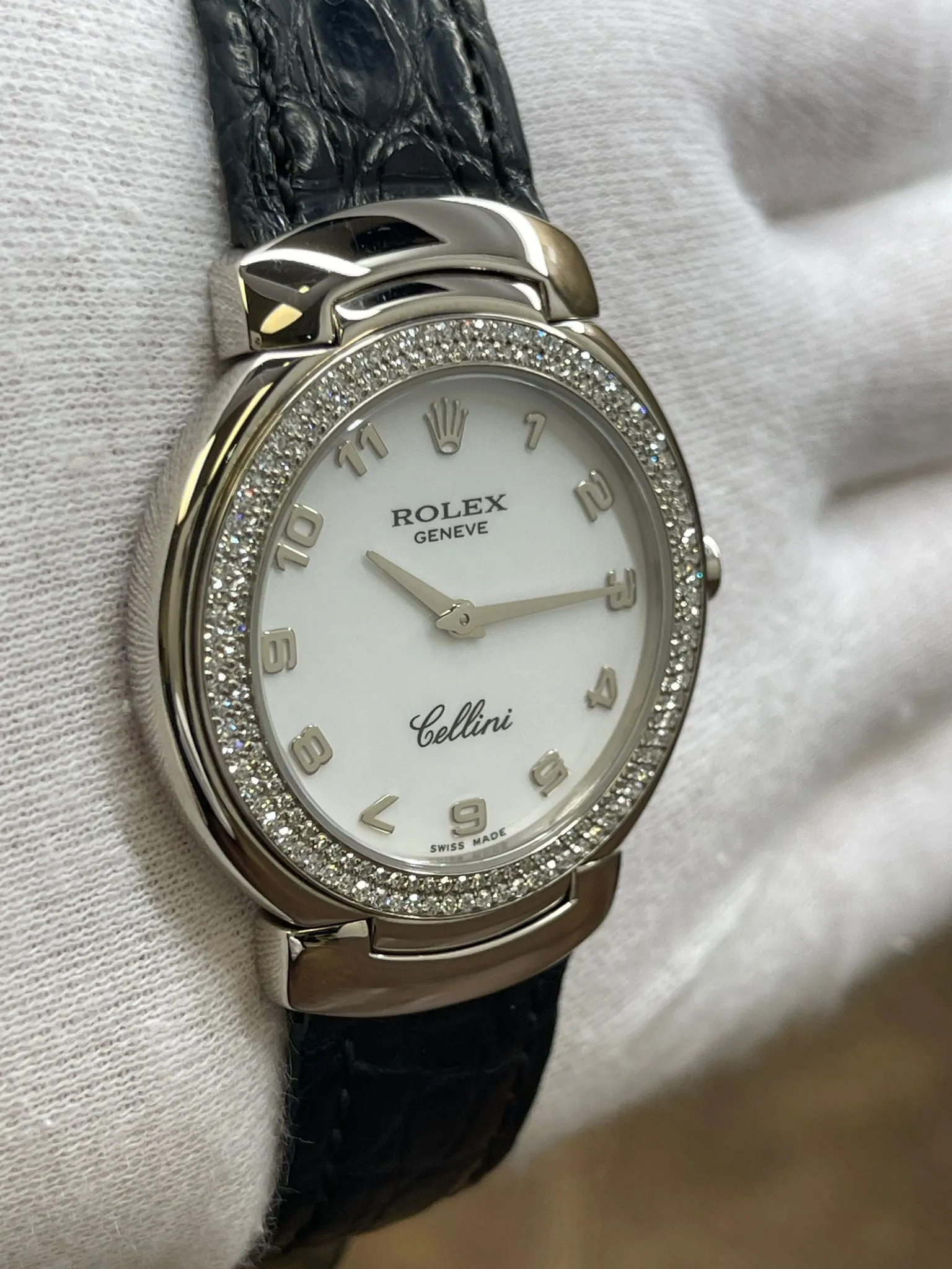 Rolex Cellini Cellissima 33mm 6681 White Dial Quartz Women's Watch