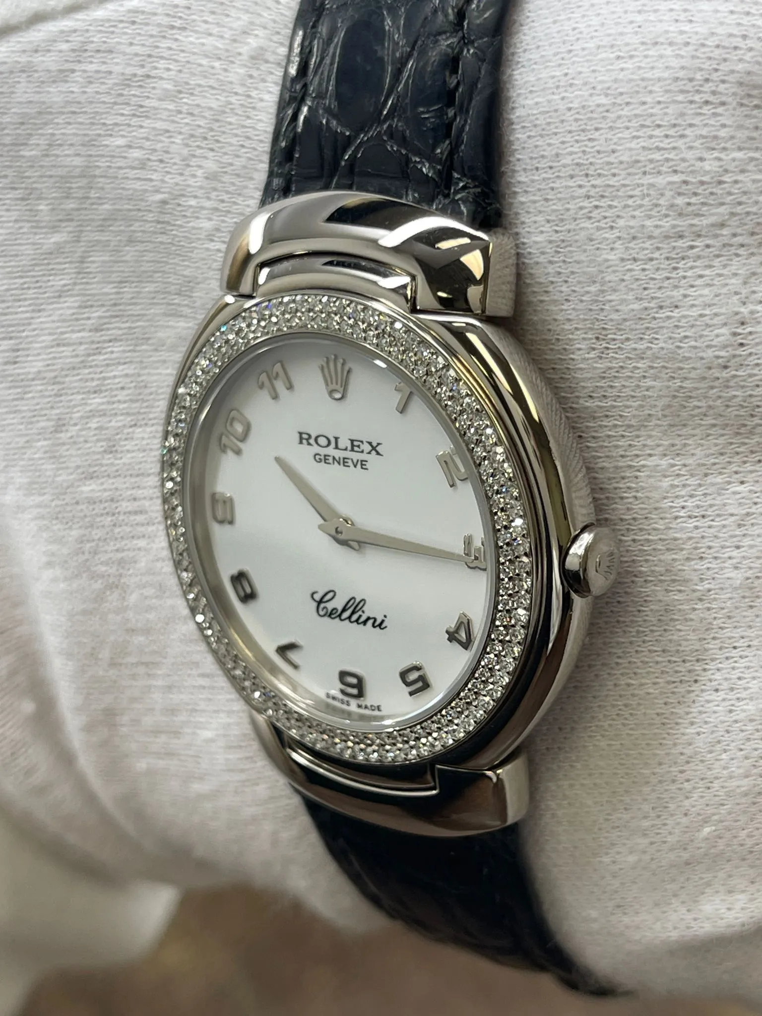 Rolex Cellini Cellissima 33mm 6681 White Dial Quartz Women's Watch