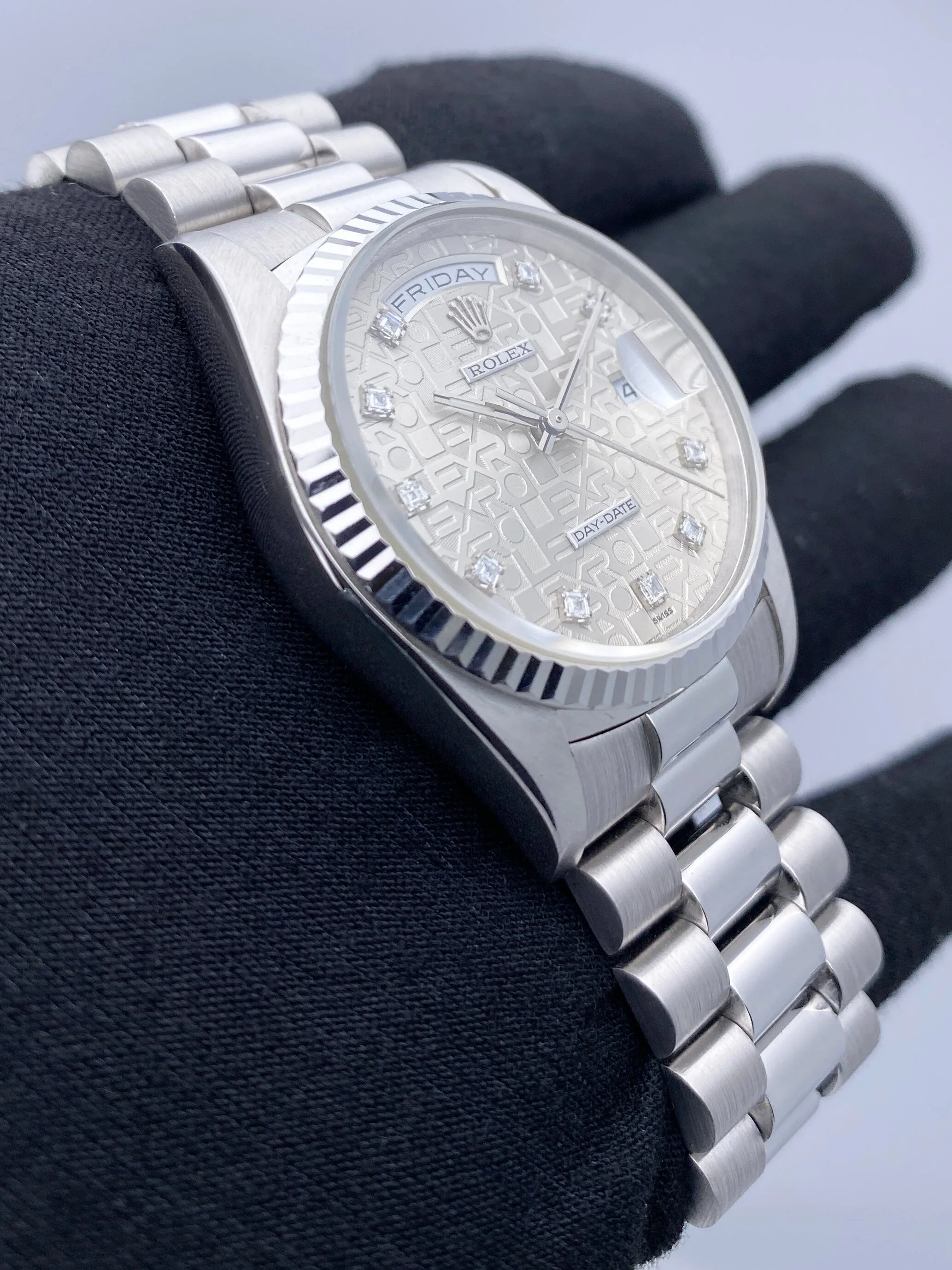Rolex Day-Date 18239 Anniversary Diamond Dial Mens Watch Box Papers