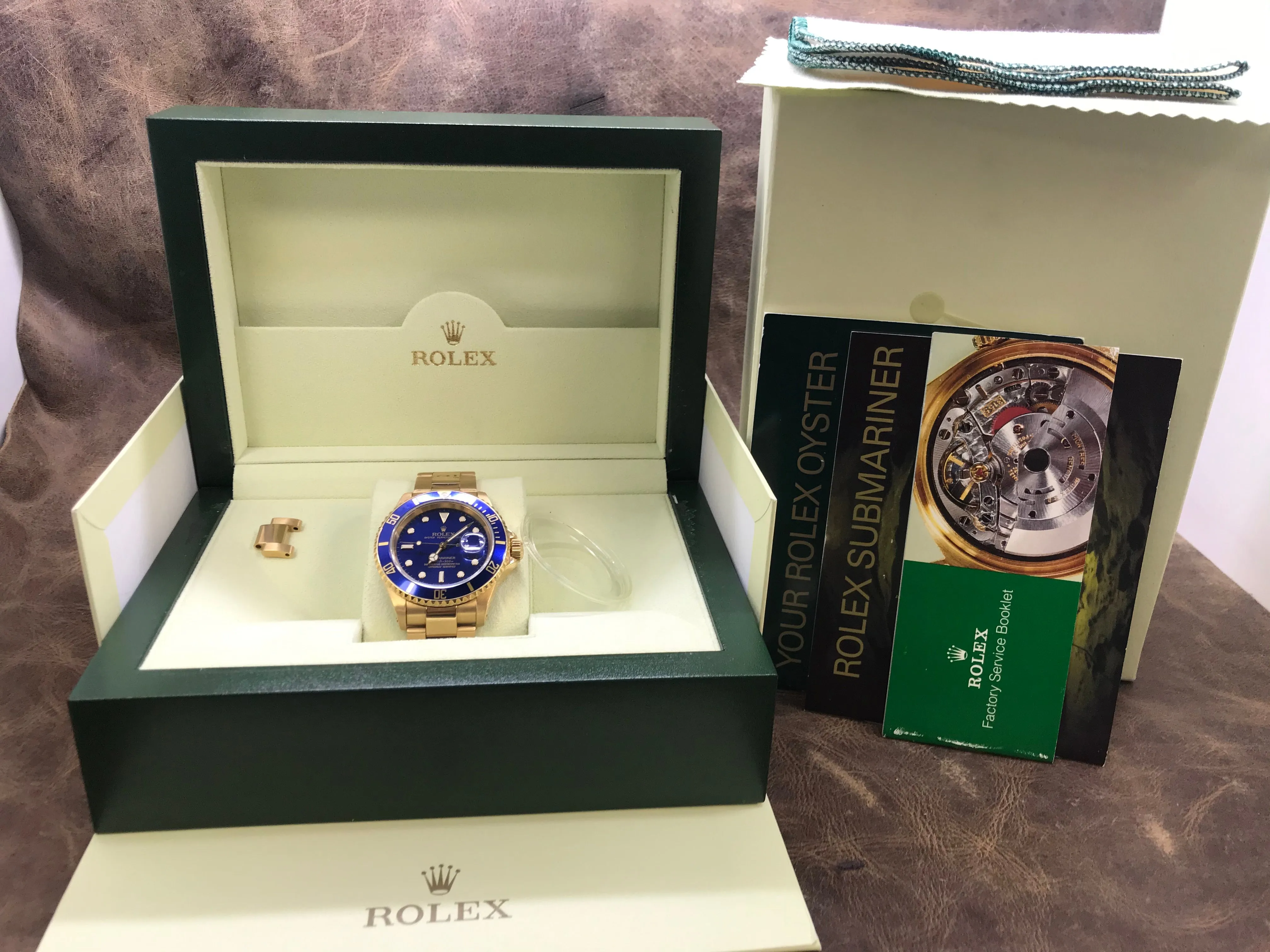 Rolex Submariner 18k Gold 16618 Blue Dial Automatic Men's Watch