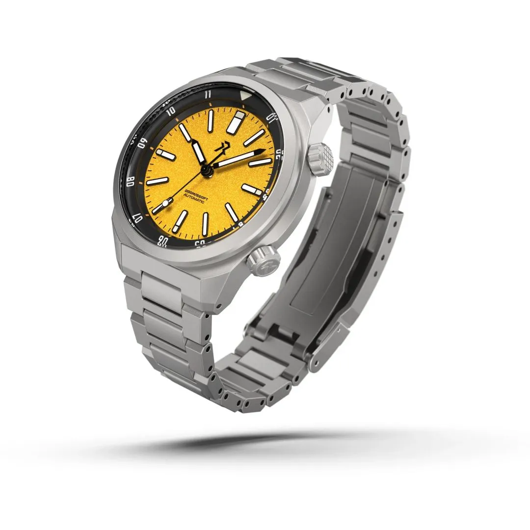 RZE Resolute Super&nbsp;Compressor - Medallion&nbsp;Yellow (Titanium) LE