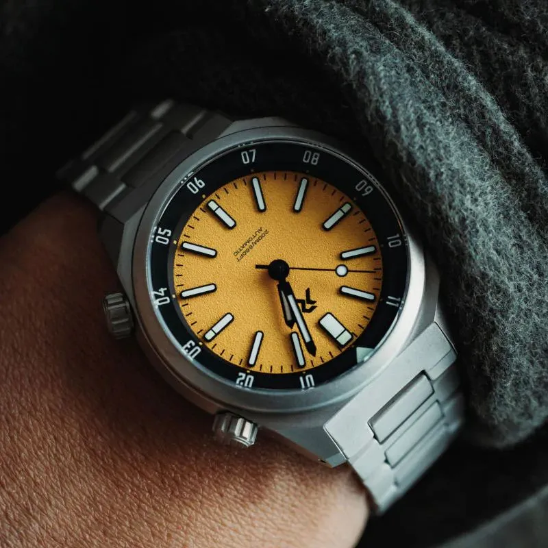 RZE Resolute Super&nbsp;Compressor - Medallion&nbsp;Yellow (Titanium) LE