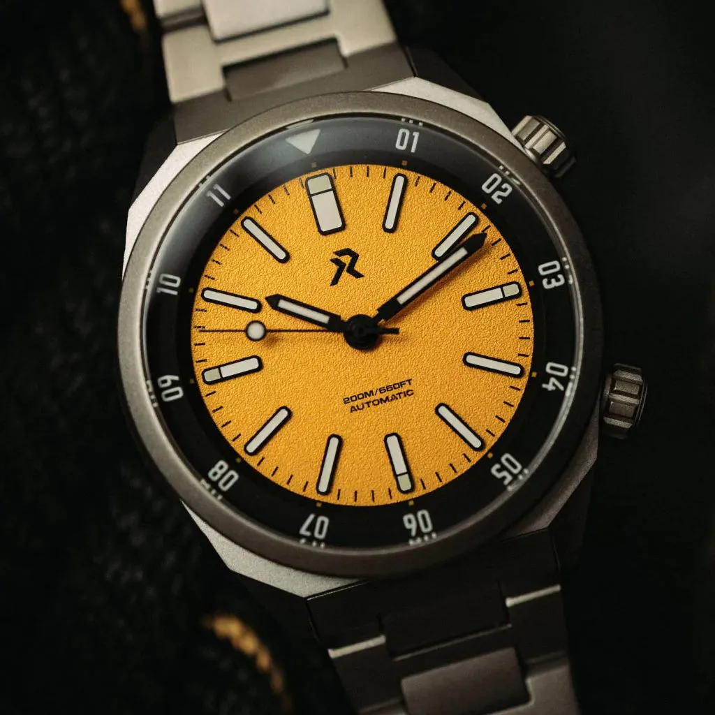 RZE Resolute Super&nbsp;Compressor - Medallion&nbsp;Yellow (Titanium) LE