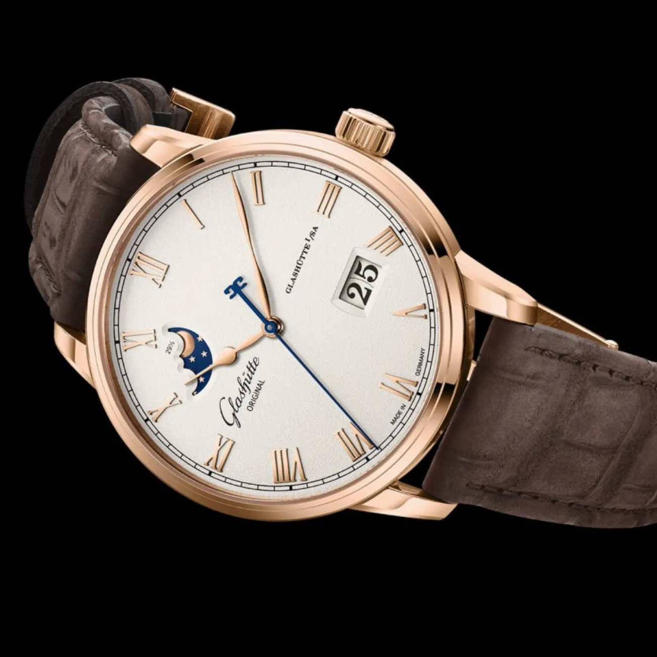 SENATOR EXCELLENCE PANAROMA DATE MOON PHASE