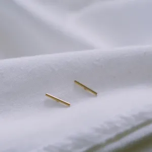 Staple Bar Stud Earrings
