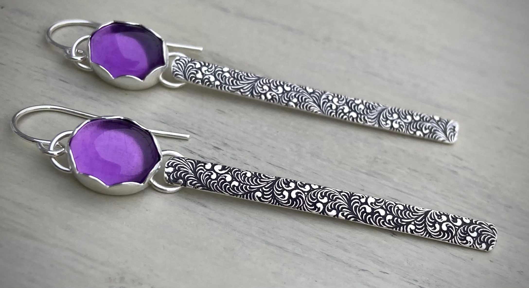 Stoned Amethyst Bar Earrings