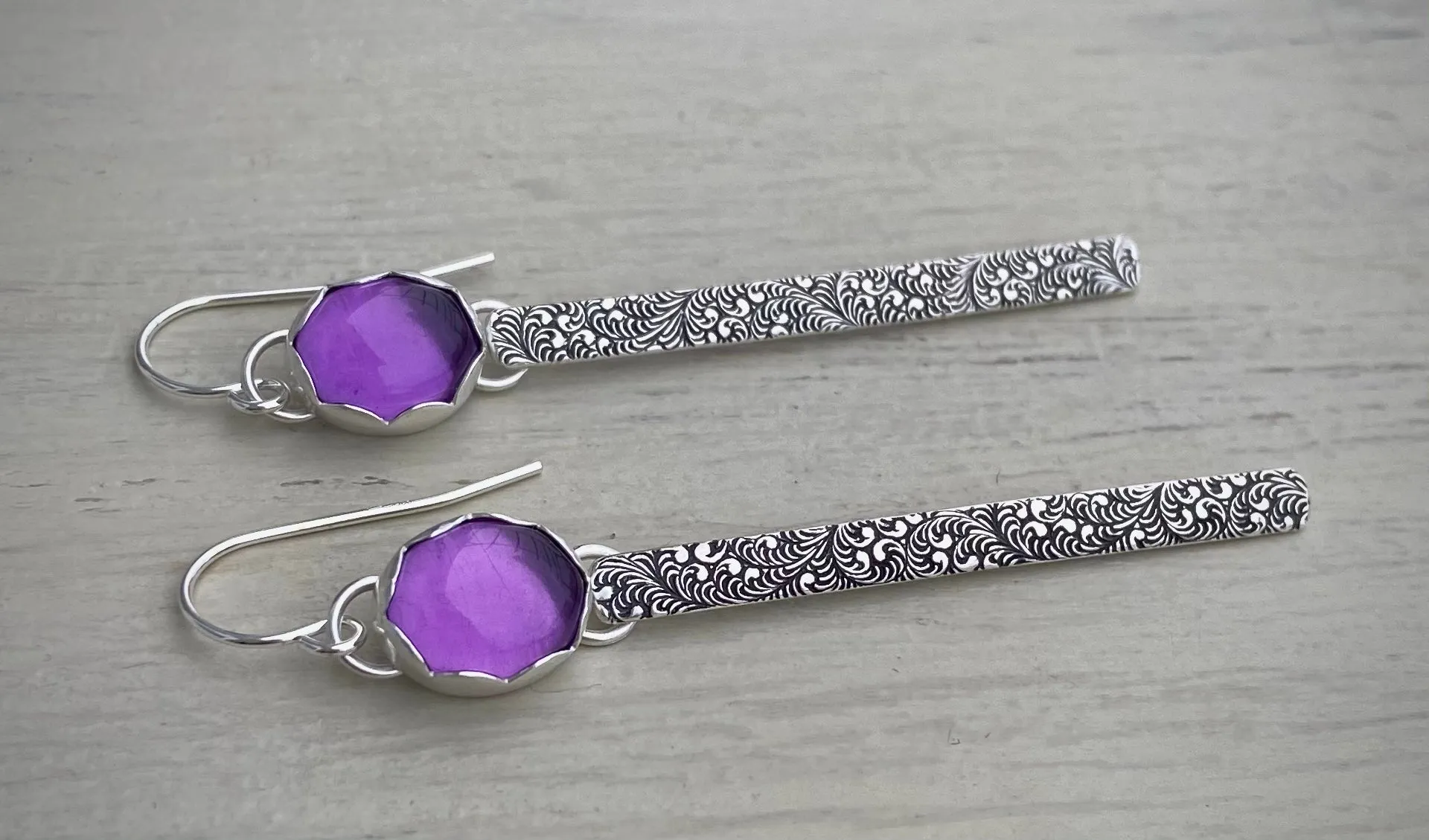 Stoned Amethyst Bar Earrings