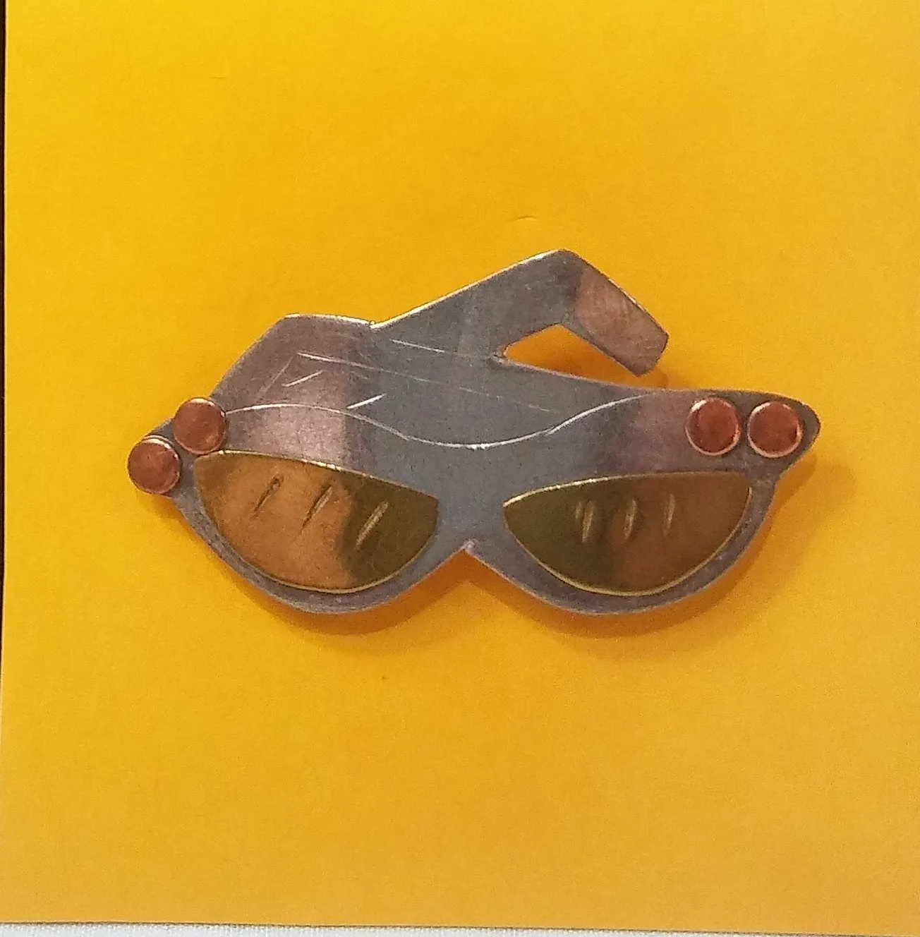 SUNGLASSES PIN/BROOCH