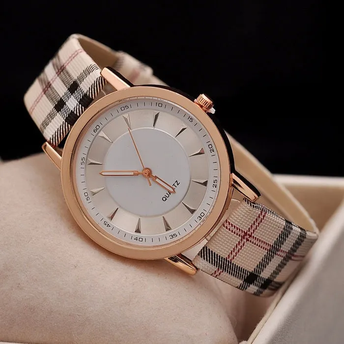 test-kobiet zegarka Women's Watches Women Leather Strap Analog Quartz Ladies Wrist Watches Fashion Brand Luxury Watch reloj mujer