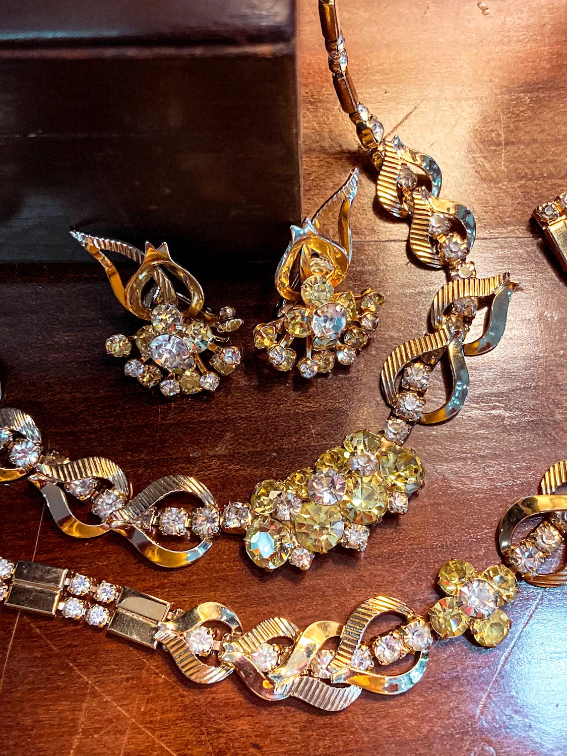Vintage Sarah Coventry Sunshine Yellow Clear Rhinestone Jewelry Set