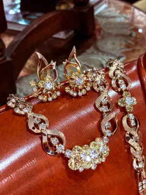 Vintage Sarah Coventry Sunshine Yellow Clear Rhinestone Jewelry Set