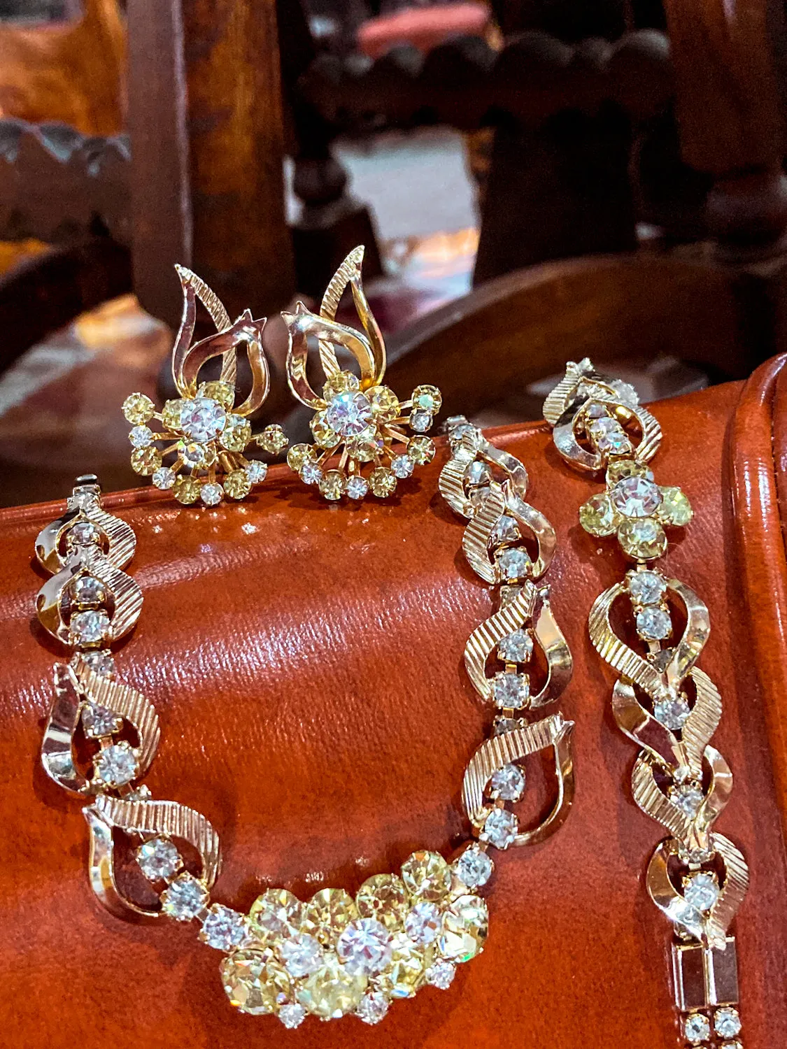 Vintage Sarah Coventry Sunshine Yellow Clear Rhinestone Jewelry Set