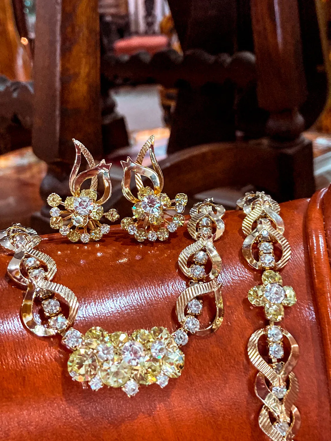 Vintage Sarah Coventry Sunshine Yellow Clear Rhinestone Jewelry Set