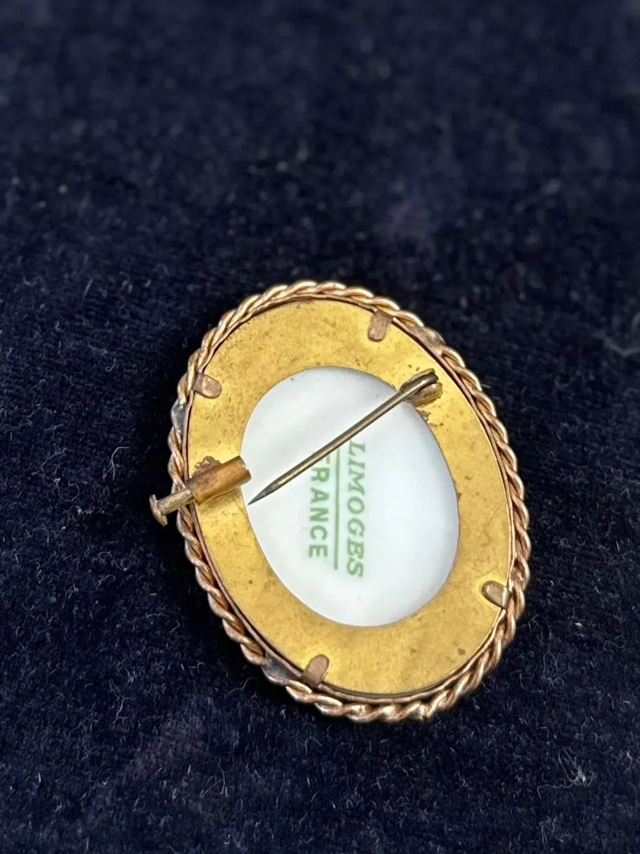 Vintage Signed LIMOGES FRANCE Painted Porcelain Portrait of a Lady Oval Gold Tone Brooch