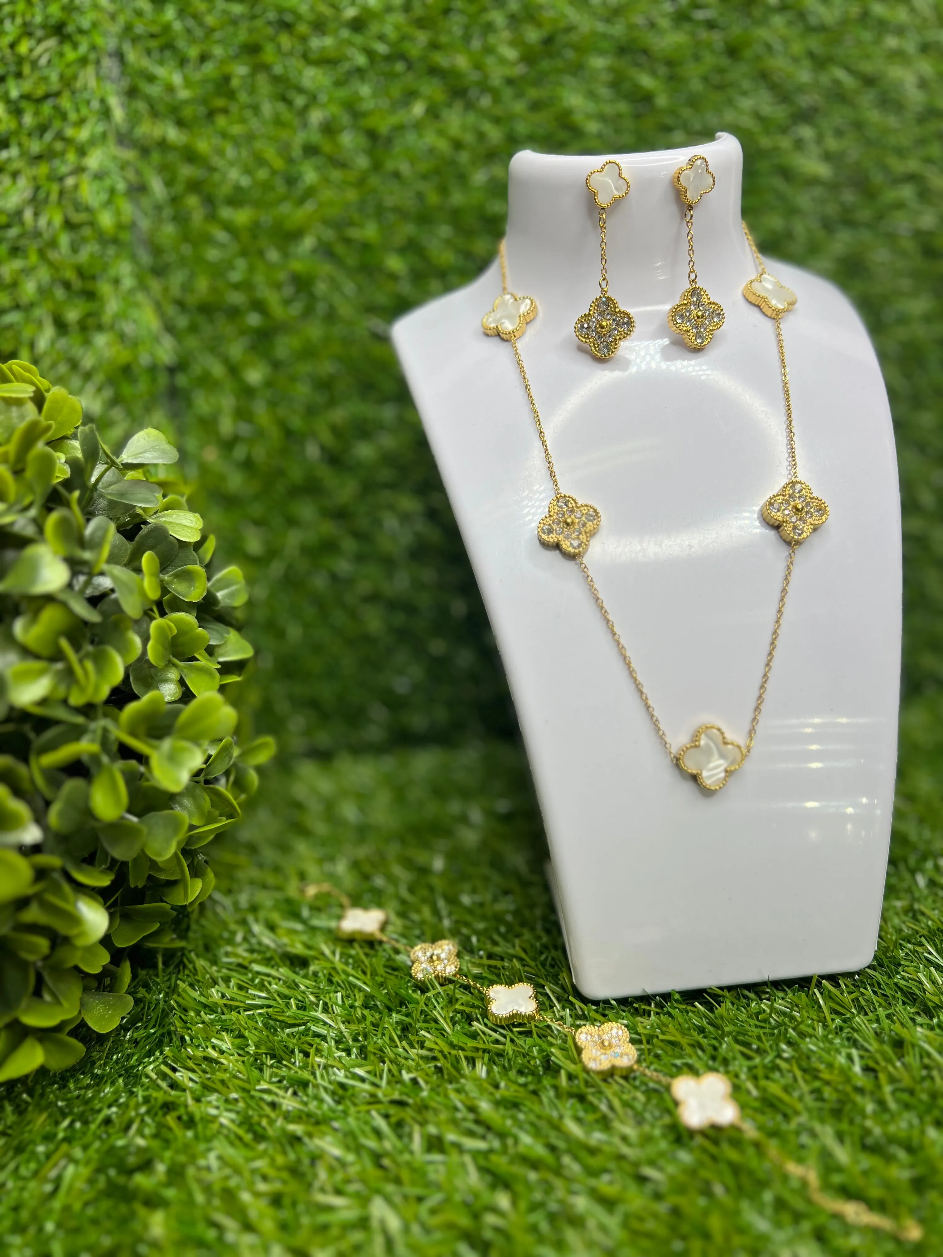 White Clover Full Jewelry Set